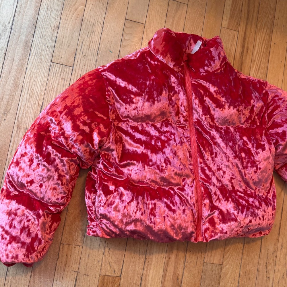 Fabletics Red Crushed Velvet Puffer Jacket Womens Small Full Zip Coat